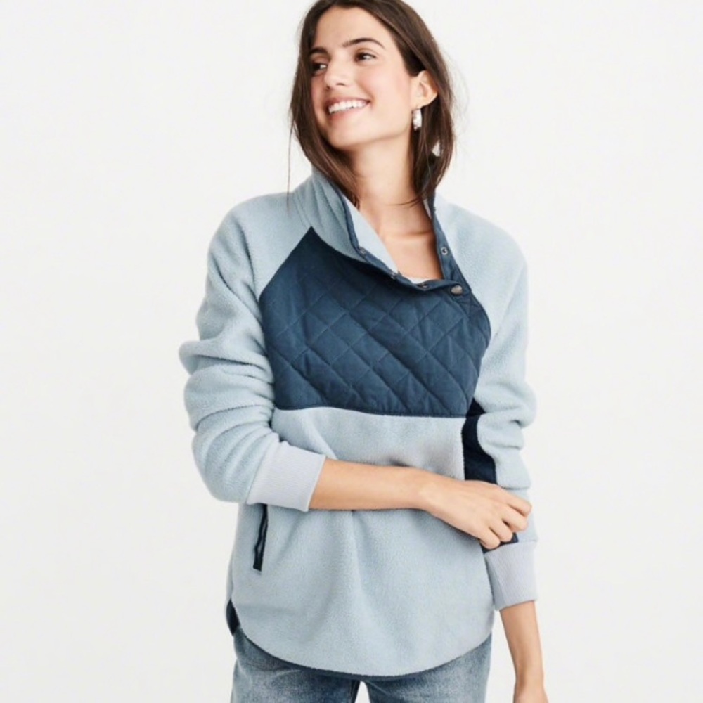 Abercrombie Turquoise Blue Asymmetrical Snap-up Quilted Fleece Pullover